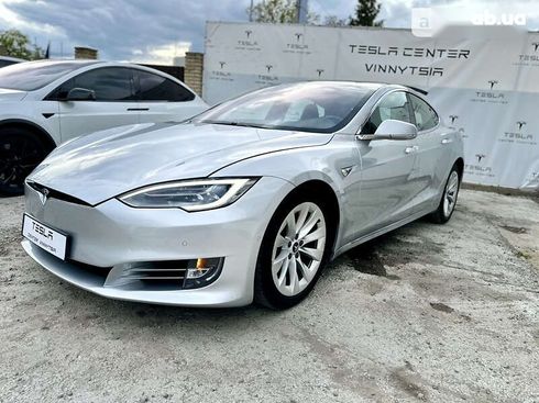 Tesla Model S 2018 - фото 11