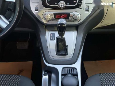 Ford Kuga 2012 - фото 18