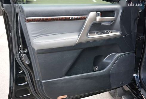 Toyota Land Cruiser 2010 - фото 17