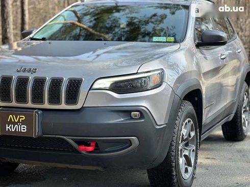Jeep Cherokee 2019 - фото 8
