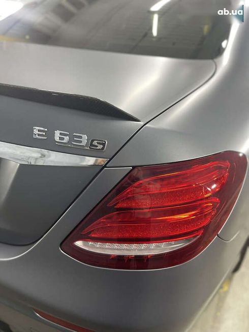 Mercedes-Benz E-Класс 2018 - фото 5