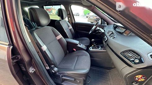 Renault Scenic 2012 - фото 18