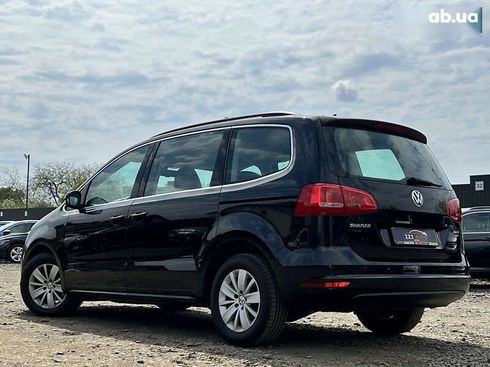 Volkswagen Sharan 2012 - фото 6