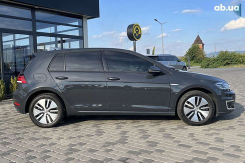 Volkswagen e-Golf 2020 - фото 8