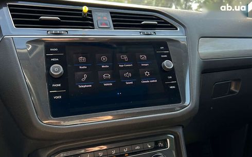 Volkswagen Tiguan 2020 - фото 13