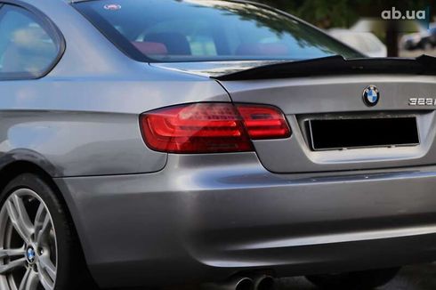 BMW 3 серия 2010 - фото 9