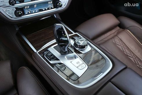 BMW 7 серия 2020 - фото 20