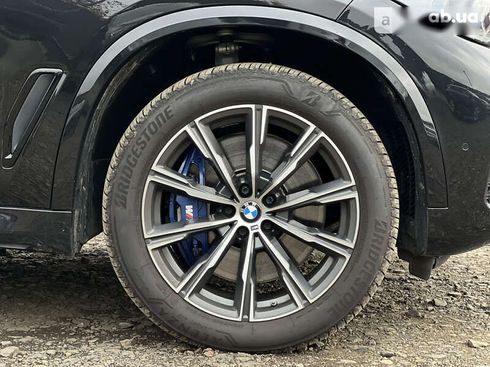 BMW X5 M 2021 - фото 27