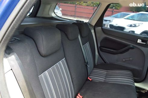 Ford Focus 2010 - фото 14