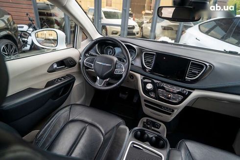 Chrysler Pacifica 2021 - фото 20