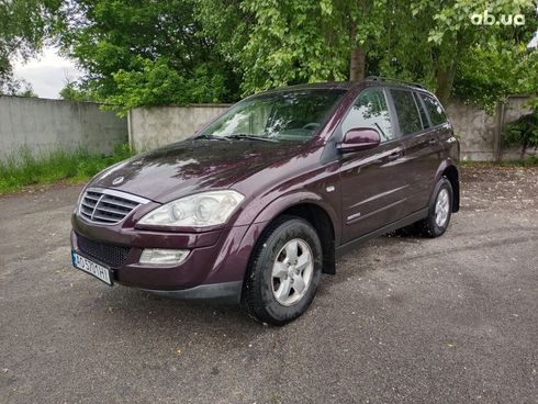 SsangYong Kyron 2010 вишневый - фото 3