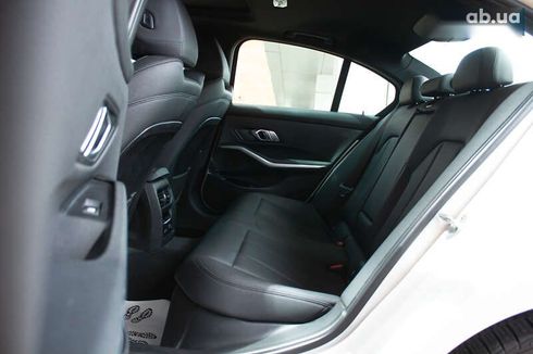 BMW 3 серия 2019 - фото 20