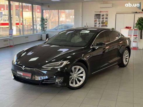 Tesla Model S 2018 - фото 5