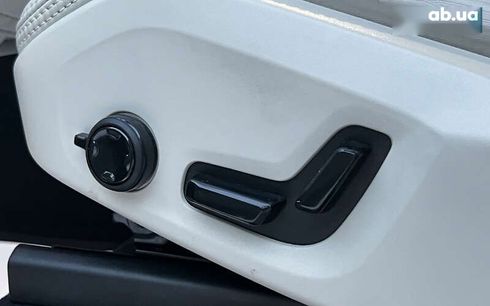Volvo XC90 2019 - фото 17