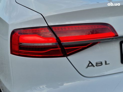 Audi A8 2017 белый - фото 19