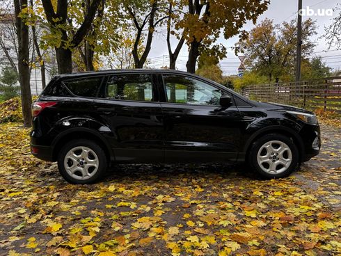 Ford Escape 2017 черный - фото 7