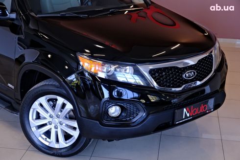 Kia Sorento 2011 черный - фото 3
