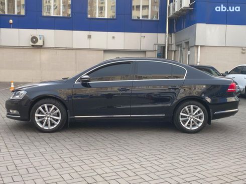 Volkswagen passat b7 2013 черный - фото 8