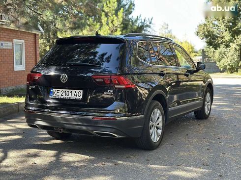 Volkswagen Tiguan 2018 - фото 9
