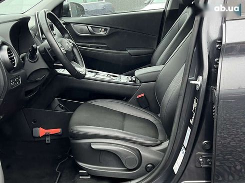 Hyundai Kona Electric 2021 - фото 28