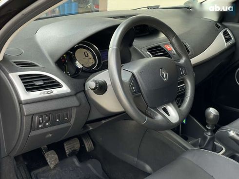 Renault Megane 2009 - фото 24
