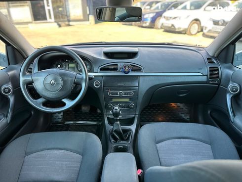 Renault Laguna 2007 белый - фото 33