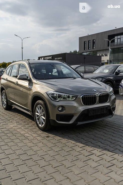 BMW X1 2018 - фото 8