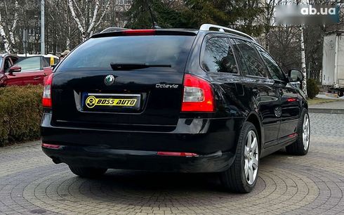 Skoda Octavia 2011 - фото 7