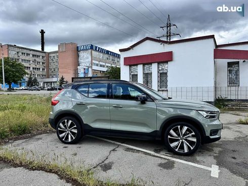 Volvo XC40 2021 - фото 5