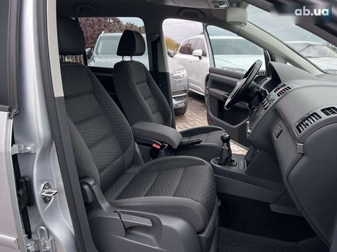 Volkswagen Touran 2007 - фото 26