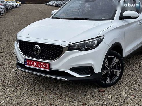 MG ZS EV 2021 - фото 21