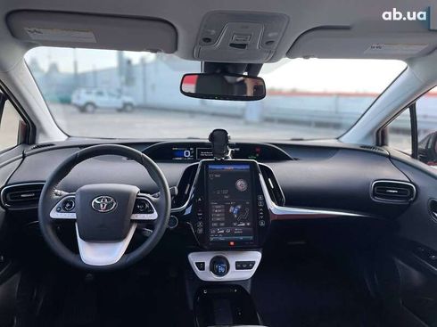 Toyota Prius 2017 - фото 24