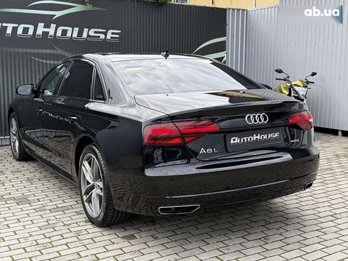 Audi A8 2017 - фото 21