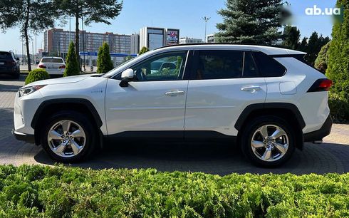 Toyota RAV4 2019 - фото 4