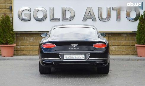 Bentley Continental GT 2019 - фото 9