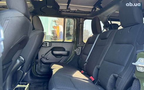 Jeep Wrangler 2020 - фото 16