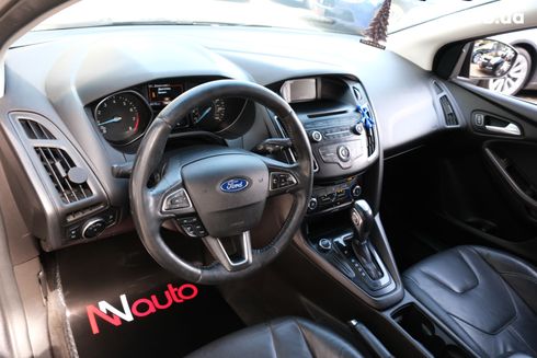 Ford Focus 2017 серый - фото 7