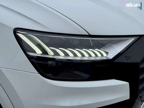 Audi Q8 2023 - фото 23