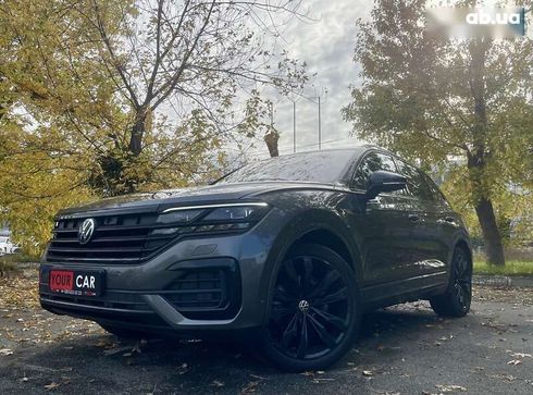 Volkswagen Touareg 2022 - фото 8