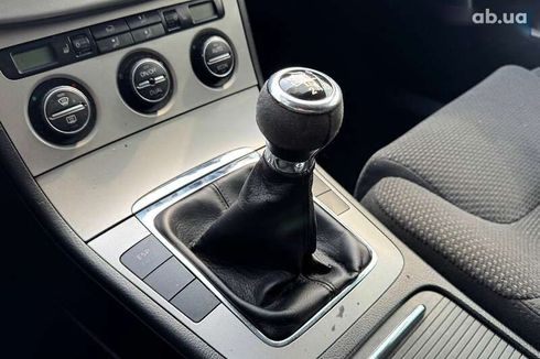 Volkswagen Passat 2006 - фото 23