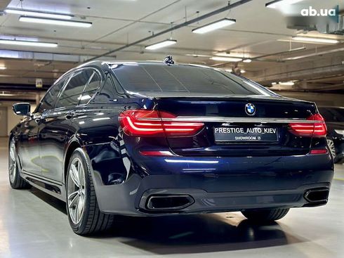 BMW 7 серия 2017 - фото 21