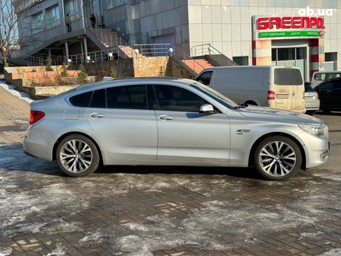 BMW 5 серия 2013 серый - фото 9