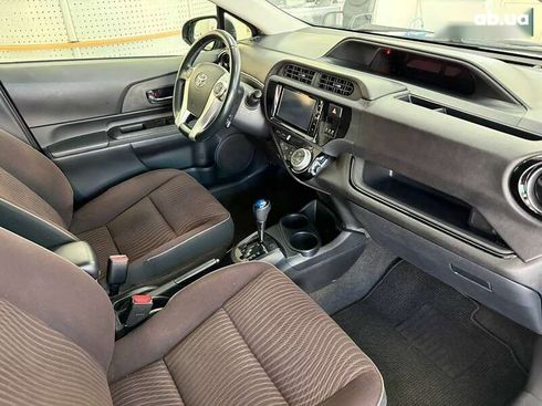 Toyota Aqua 2015 - фото 26