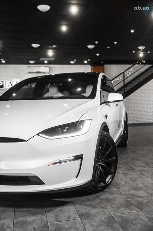 Tesla Model X 2023 - фото 25