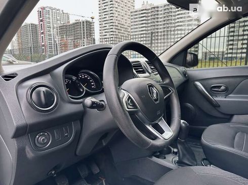 Renault Logan 2021 - фото 8