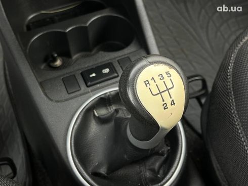 Skoda Fabia 2007 оранжевый - фото 21