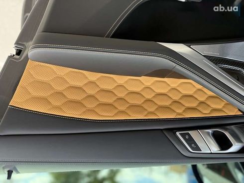 BMW X6 M 2022 - фото 30