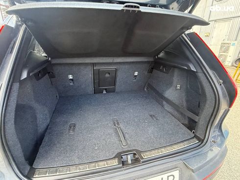 Volvo XC40 2019 - фото 16