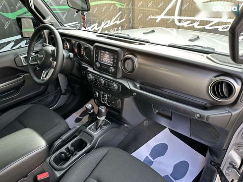Jeep Gladiator 2019 - фото 27