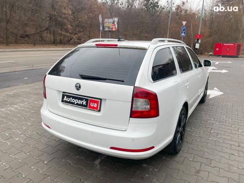 Skoda octavia a5 2009 белый - фото 10